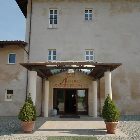 Hotel Antico Podere Propano 3*