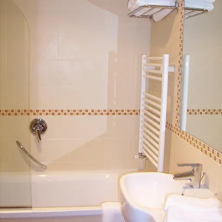 Antico Podere Propano Hotel 3*