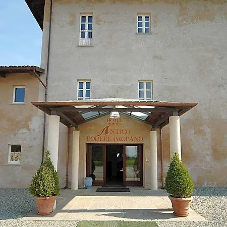 Hotel Antico Podere Propano 3*