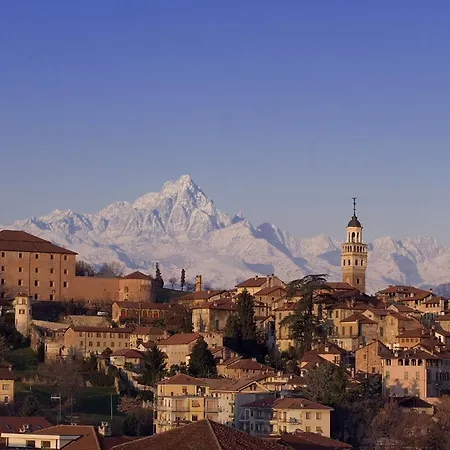 Antico Podere Propano 3* سالوزو