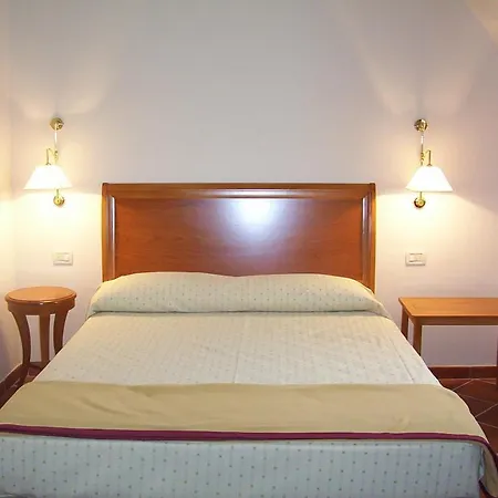 Hotel Antico Podere Propano 3*